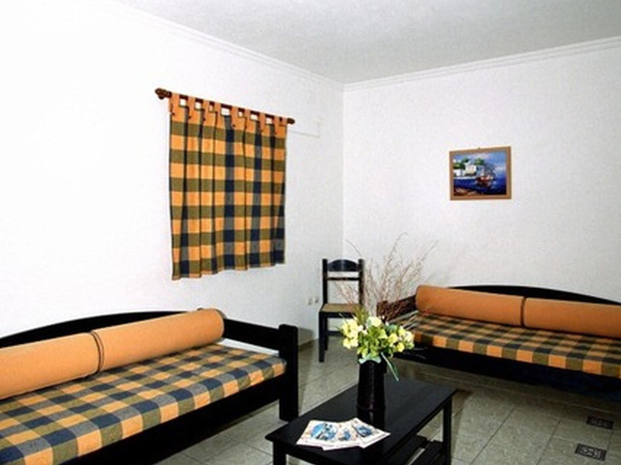 Anagenessis Village Hotel Kalamákion Екстериор снимка